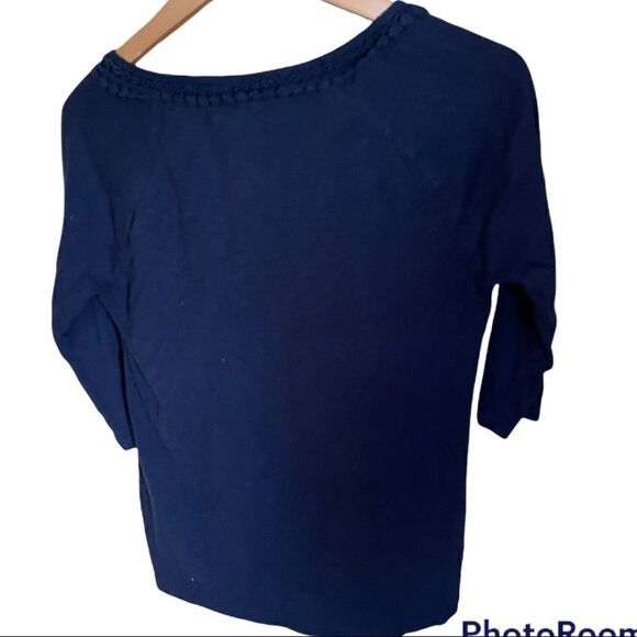 Great Bundle of Shirts, Ladies size Small, Flannel button down tops & more - Picture 5 of 7